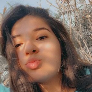 Meet your Posher, Lilly